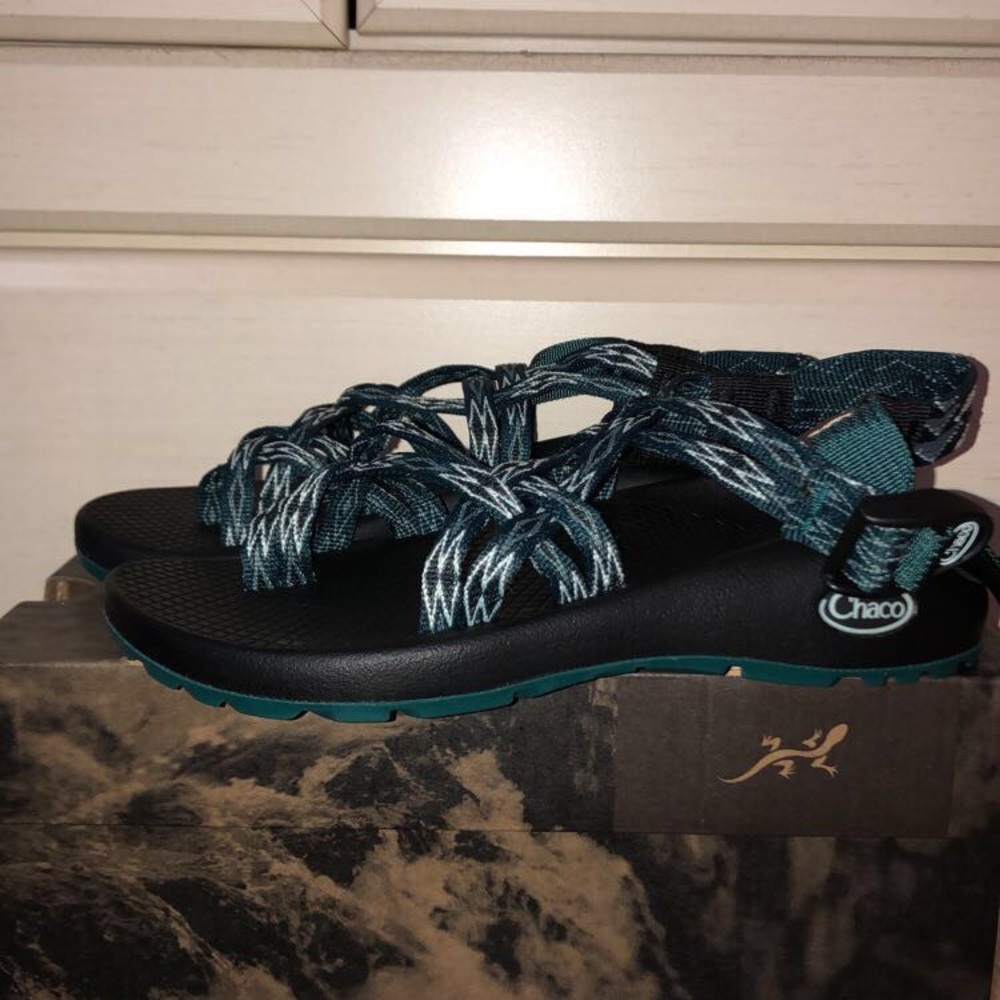 BRAND NEW Chacos